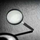 Kör alakú kézi nagyító