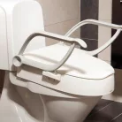 Állítható magasságú felhajtható karfás prémium WC magasító ETAC  CLOO