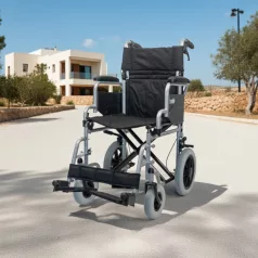   Transport kerekesszék Gemini 12" lehajtható háttámlával, segítő fékkel 81130X