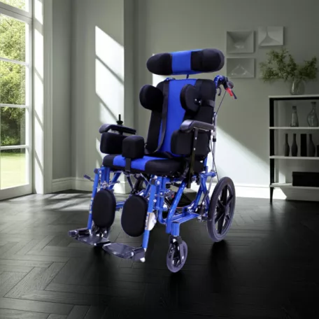 AZURA alumínium speciális gyermek kerekesszék 36 cm beülő szélességgel