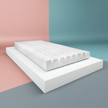 RehaComfortPro kockázott felületű, nyomáselosztó ápolási ágymatrac 200X90X15 cm vízálló elasztikus huzattal